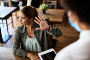 5 erros comuns de atendimento em franquias e como corrigi-los com o Cliente Oculto